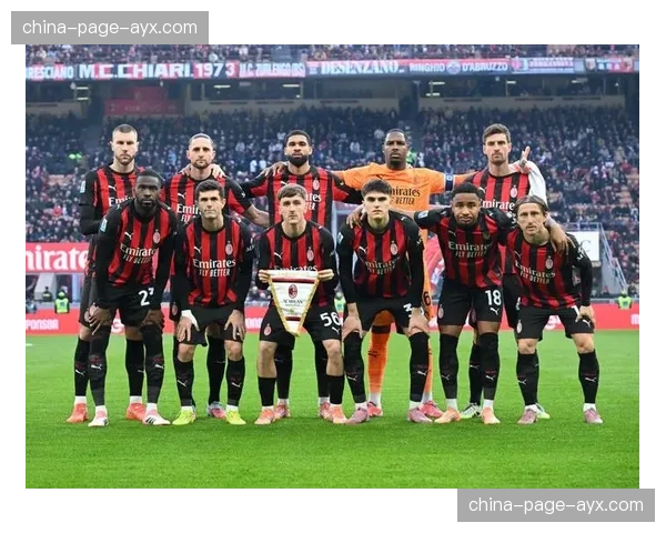 AC米兰1-1战平萨索洛,最后时刻绝平进球经VAR复核后确认有效 AC米兰1-1战平萨索洛,最后时刻绝平进球经VAR复核后确认有效