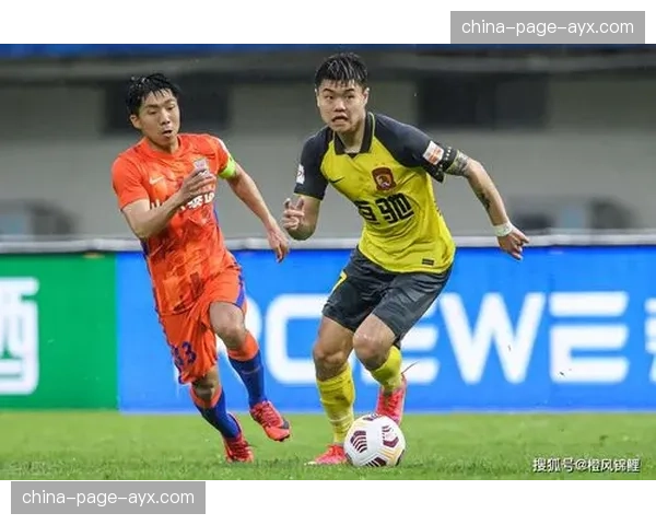 太阳防守教练组强调对控球者实施全场紧逼消耗进攻时间